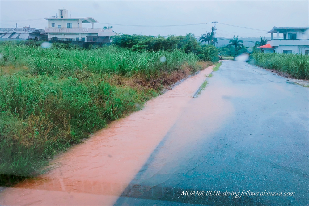 沖縄本島恩納村大雨洪水警報